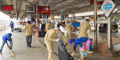 SWACHH RAIL- SWACHH BHARAT ABHIYAN, SNCF CARRIES OUT THE 8TH PHASE